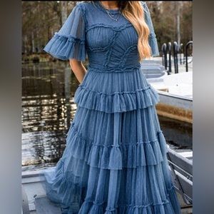 Ivy City Midi dress in Blue size 4/6